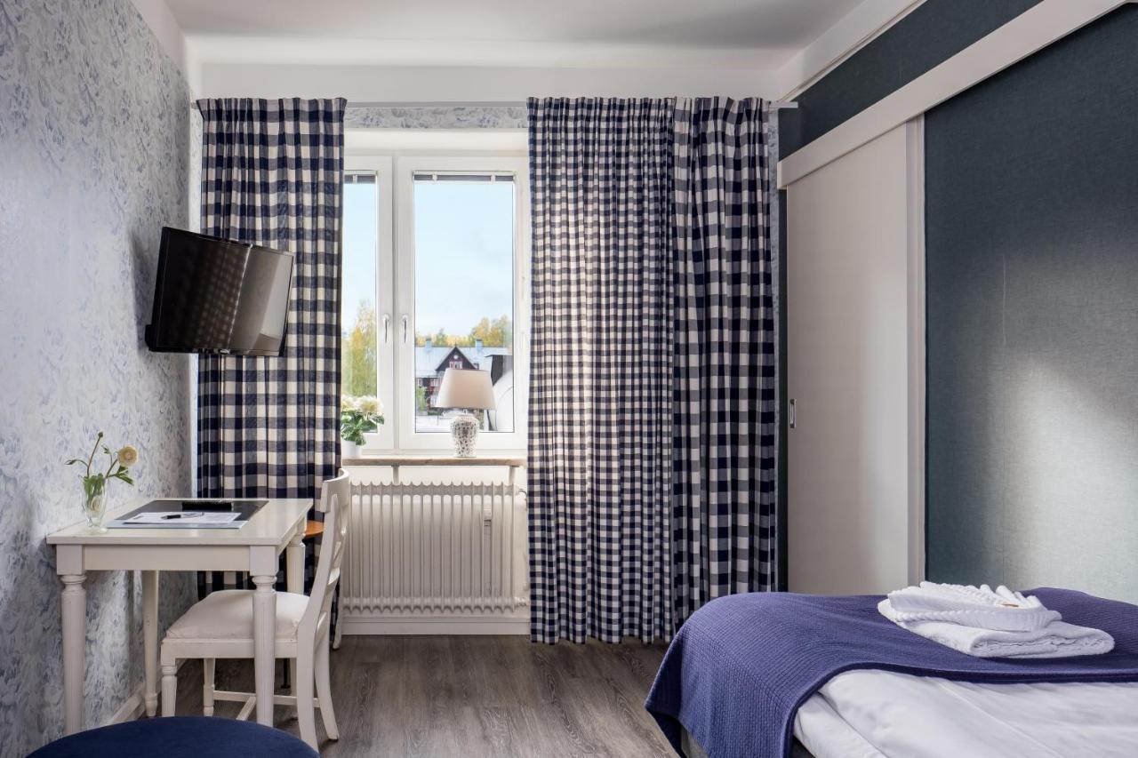 Hotel Vaennaes Vannas Eksteriør bilde
