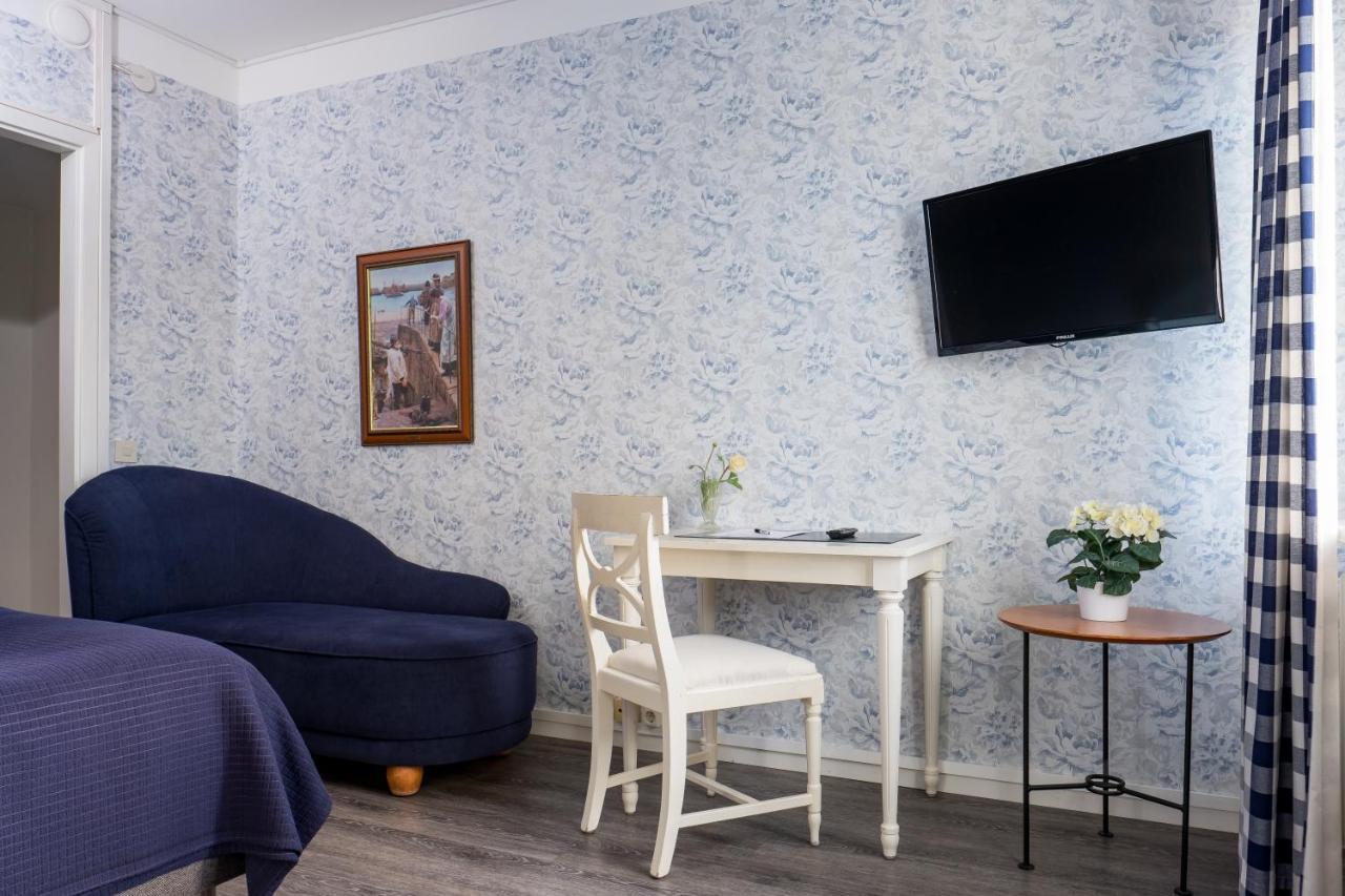 Hotel Vaennaes Vannas Eksteriør bilde