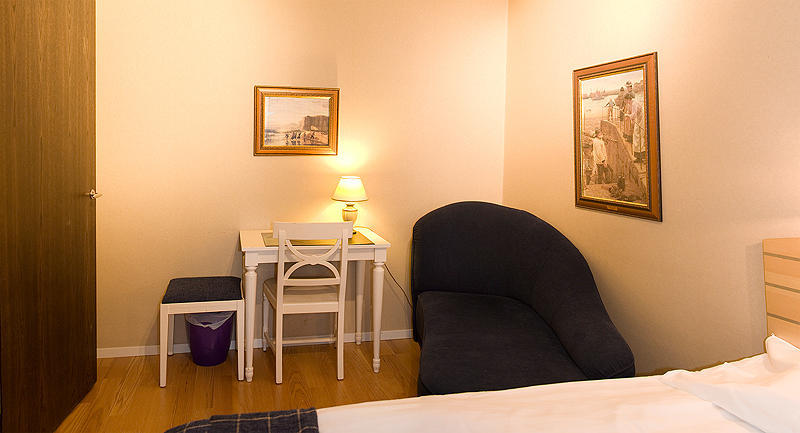 Hotel Vaennaes Vannas Rom bilde